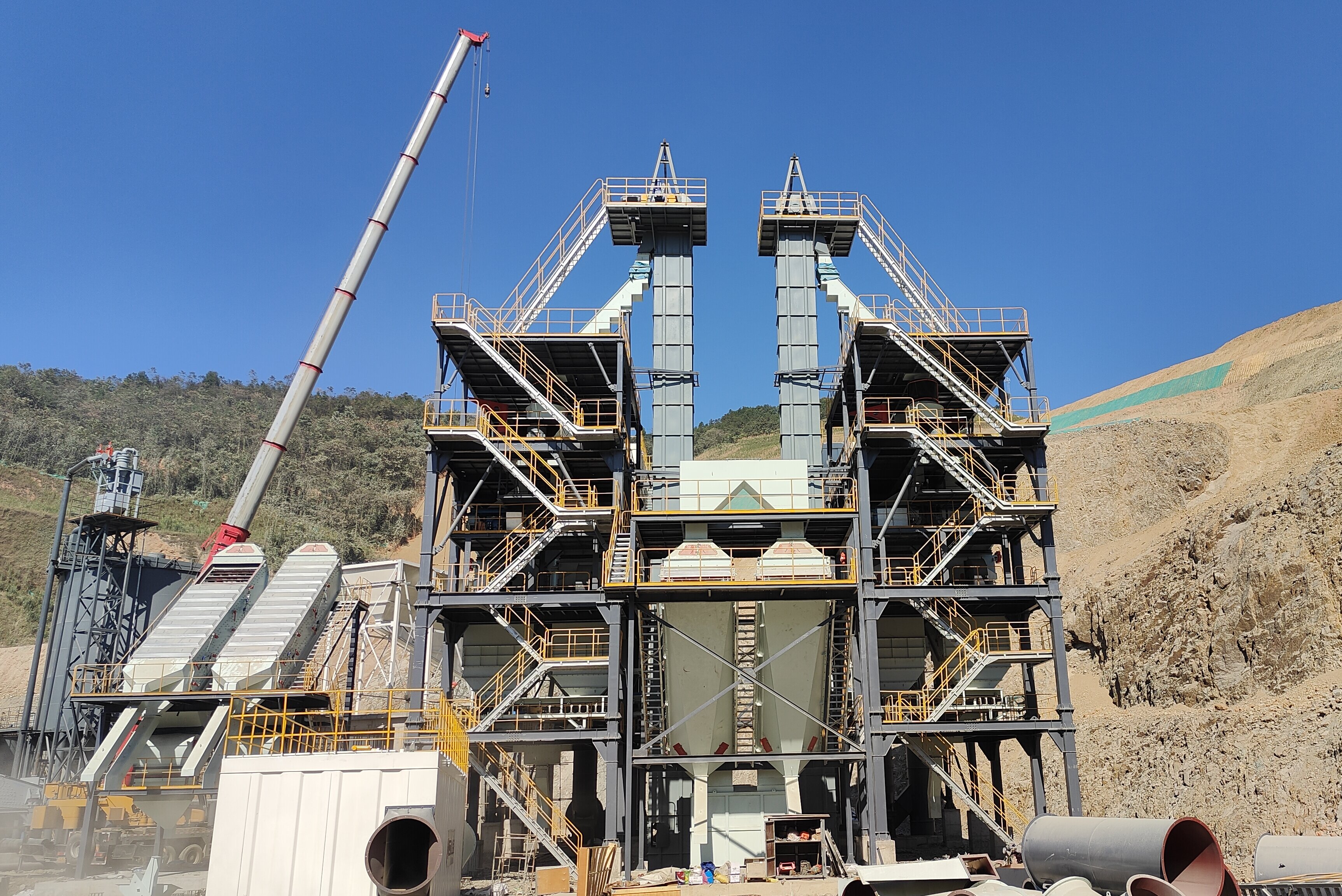 干法制砂樓生產(chǎn)的機制砂與水洗砂，誰的品質(zhì)更勝一籌？